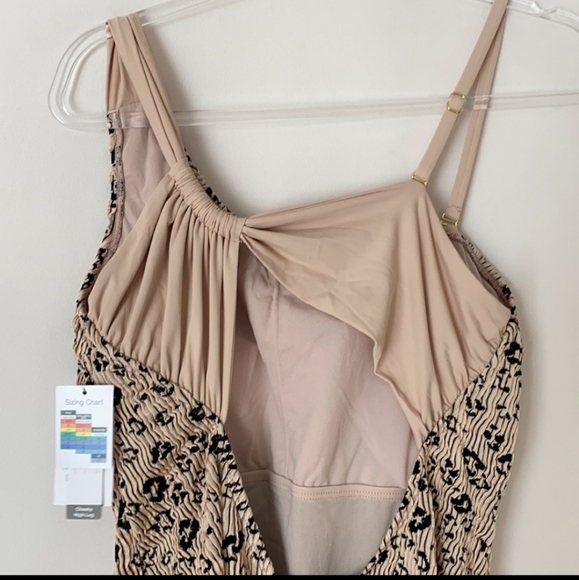 Time and Tru Leopard Jacquard One-Piece Swimsuit size XL NWT - Picture 5 of 8